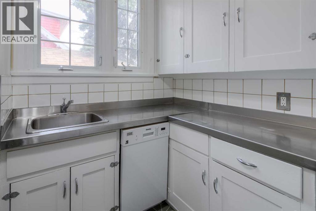 1312 4 Avenue S, Lethbridge, Alberta