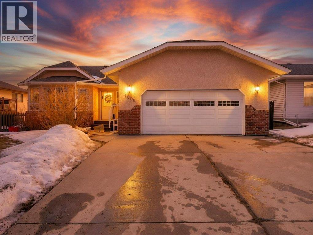 4606 53 Street, Rimbey, Alberta