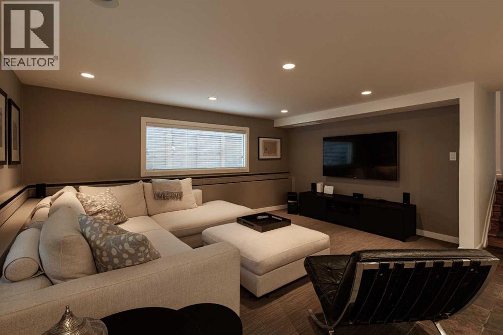 504 Crescent Boulevard Sw, Calgary, Alberta