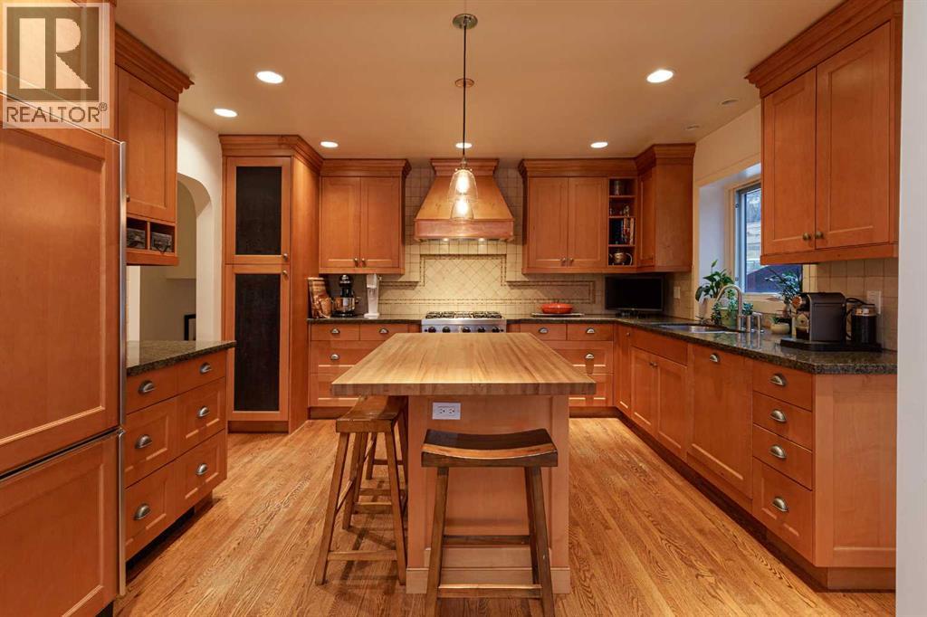 504 Crescent Boulevard Sw, Calgary, Alberta