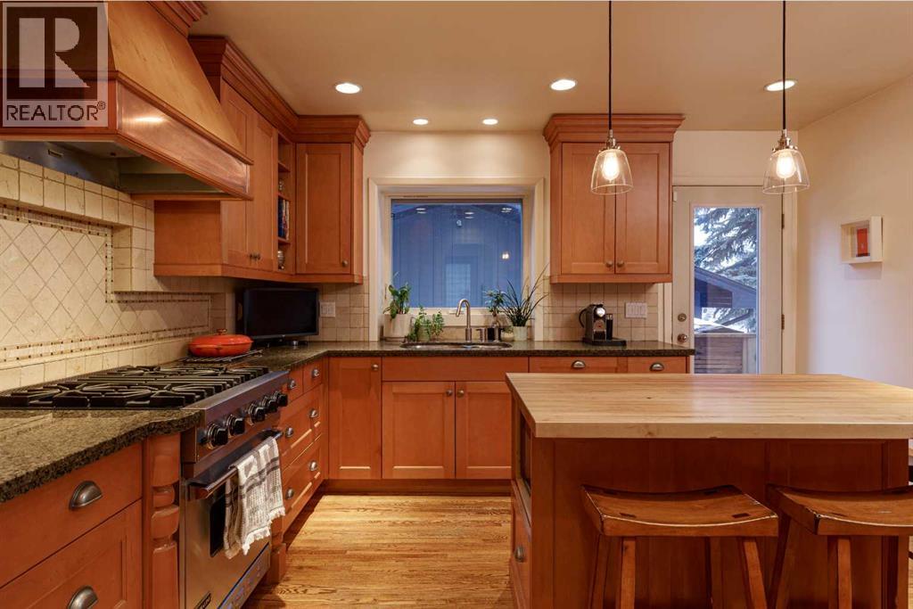 504 Crescent Boulevard Sw, Calgary, Alberta