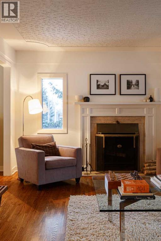 504 Crescent Boulevard Sw, Calgary, Alberta