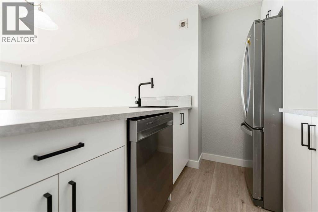 1509, 221 6 Avenue Se, Calgary, Alberta