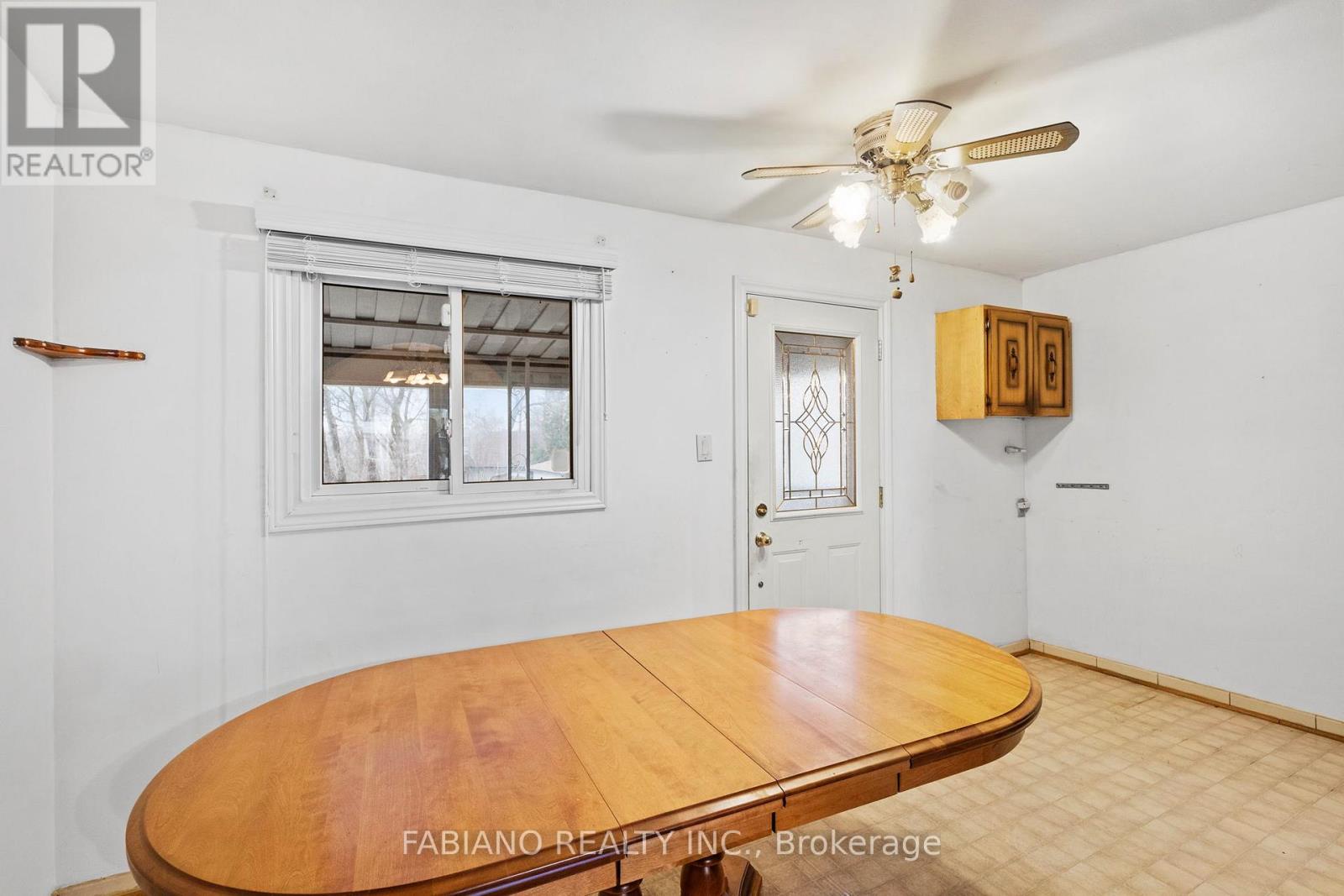 80 Cayuga Avenue, Toronto (rockcliffe-smythe), Ontario