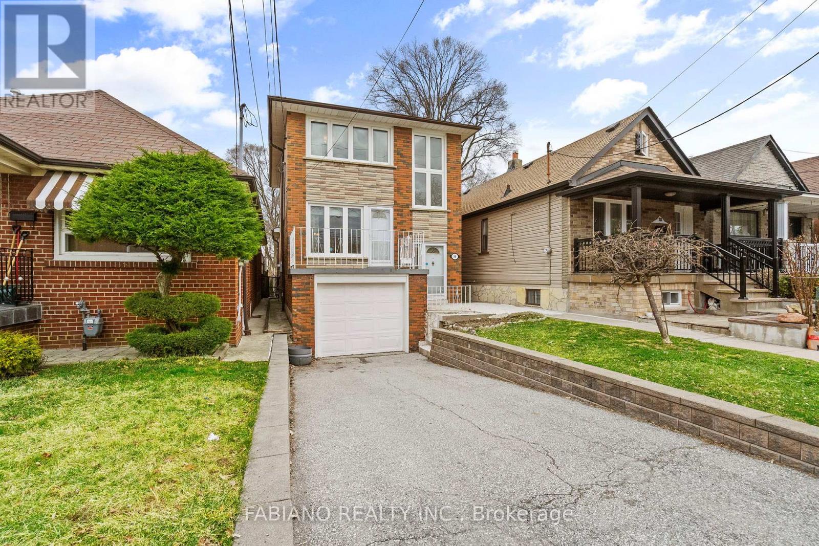 80 Cayuga Avenue, Toronto (rockcliffe-smythe), Ontario