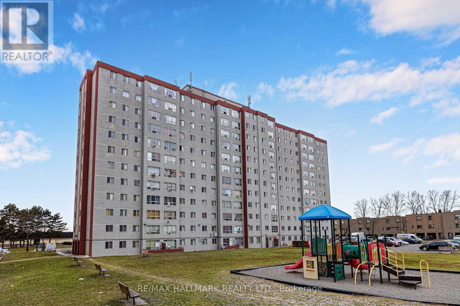 411 - 50 Lotherton Pathway W, Toronto (yorkdale-glen Park), Ontario