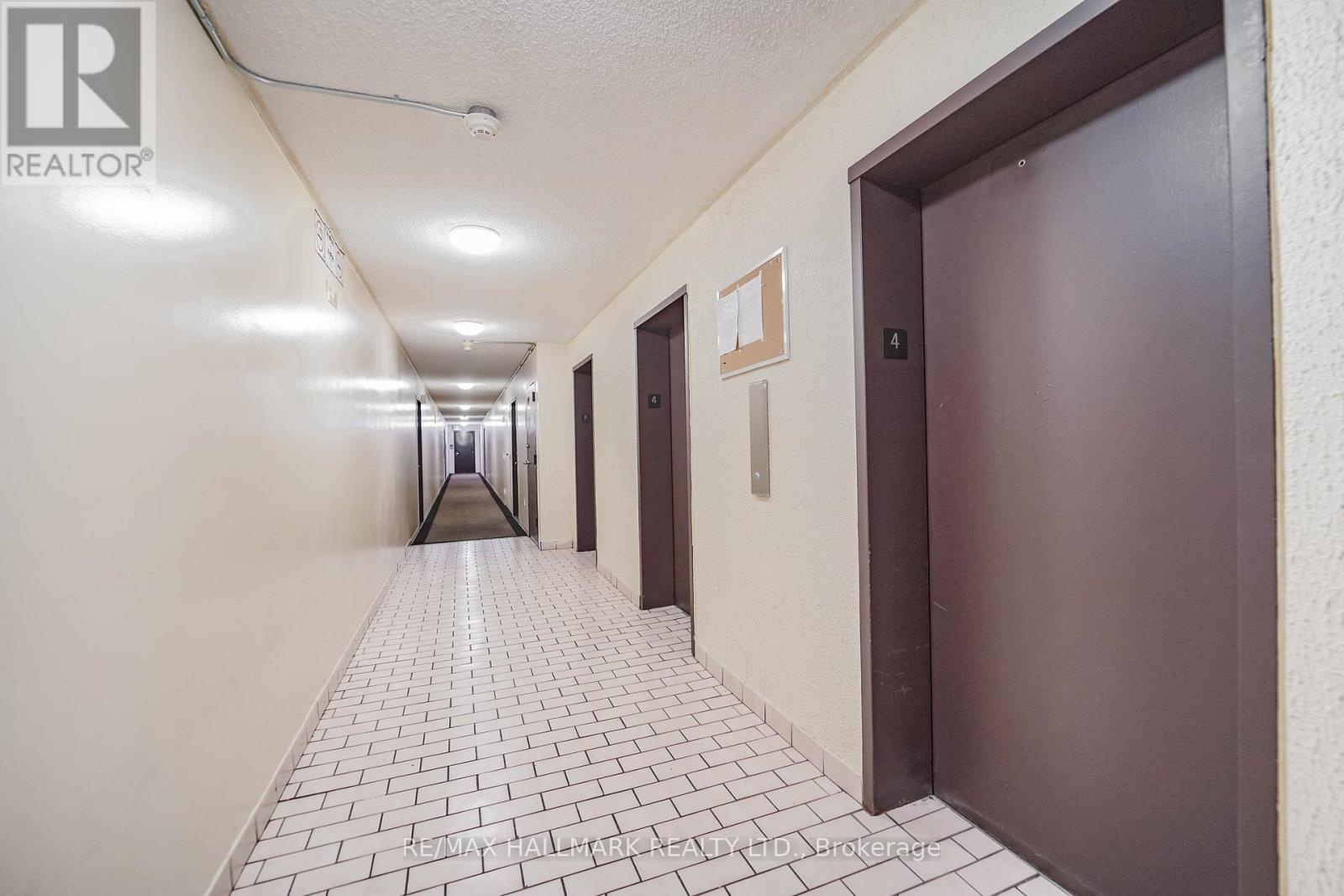 411 - 50 Lotherton Pathway W, Toronto (yorkdale-glen Park), Ontario