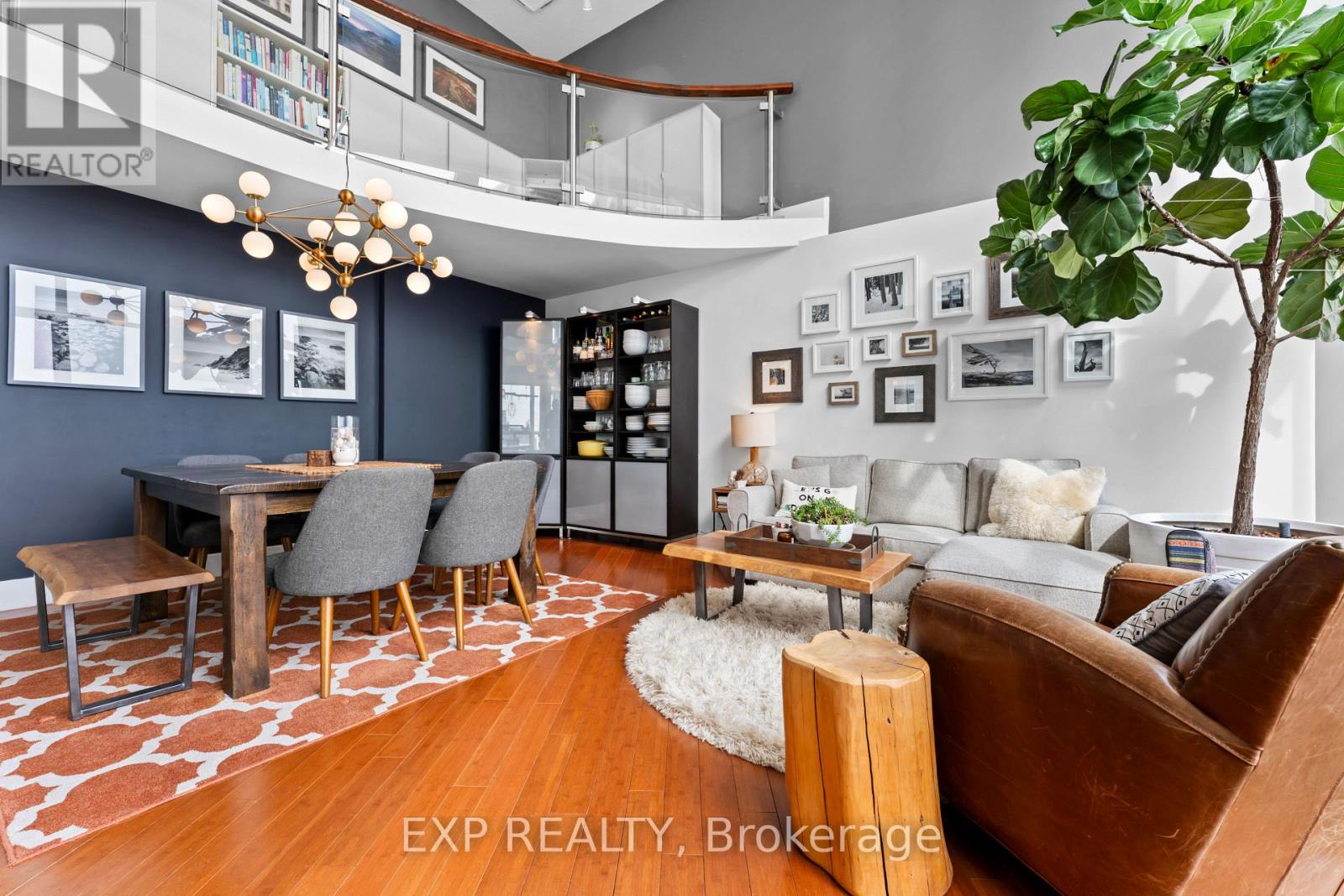 828 - 250 Manitoba Street, Toronto (mimico), Ontario