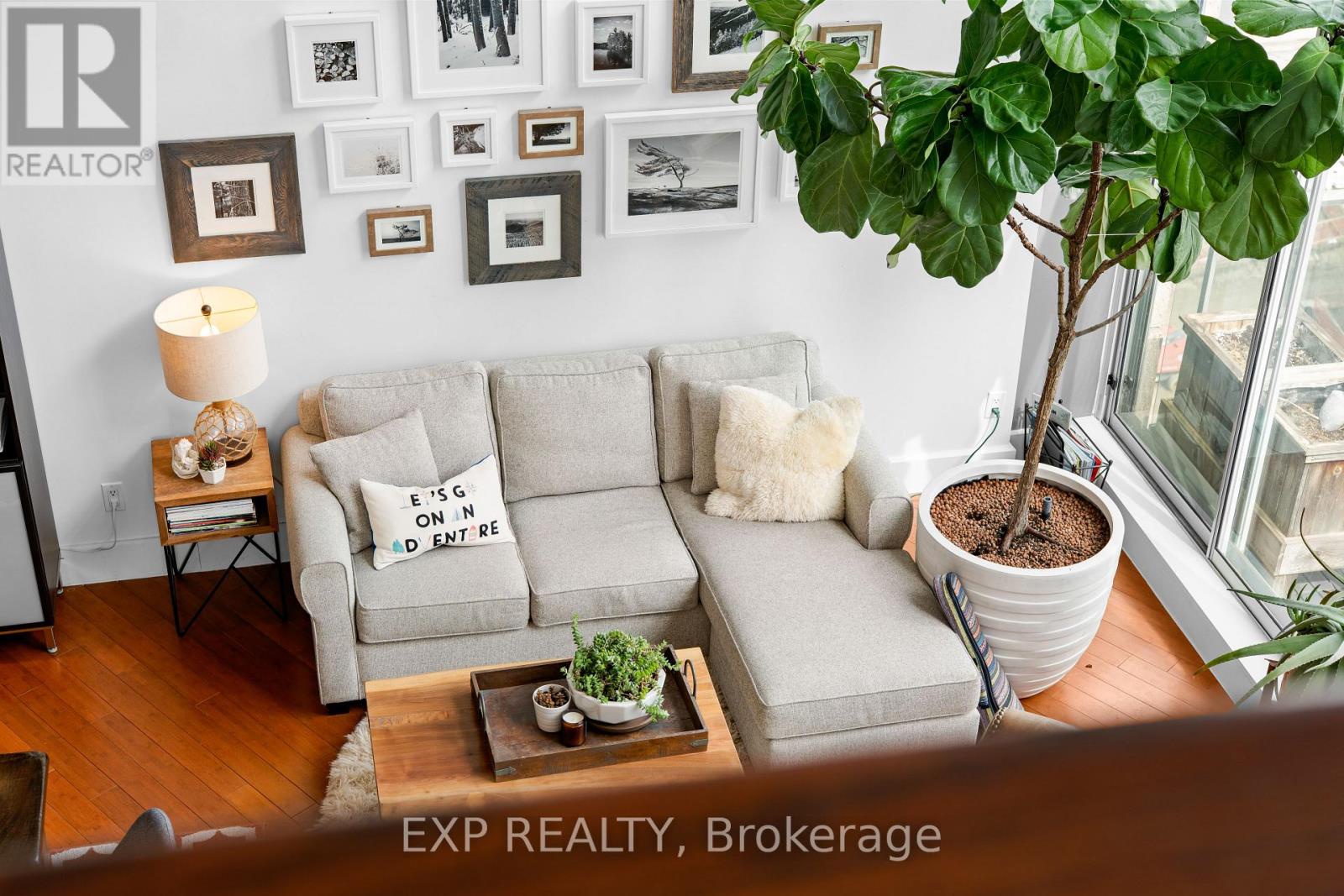 828 - 250 Manitoba Street, Toronto (mimico), Ontario