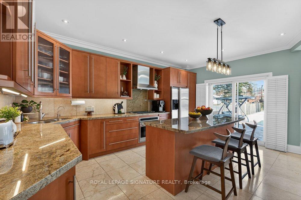 27 Cleta Drive, Toronto (kennedy Park), Ontario