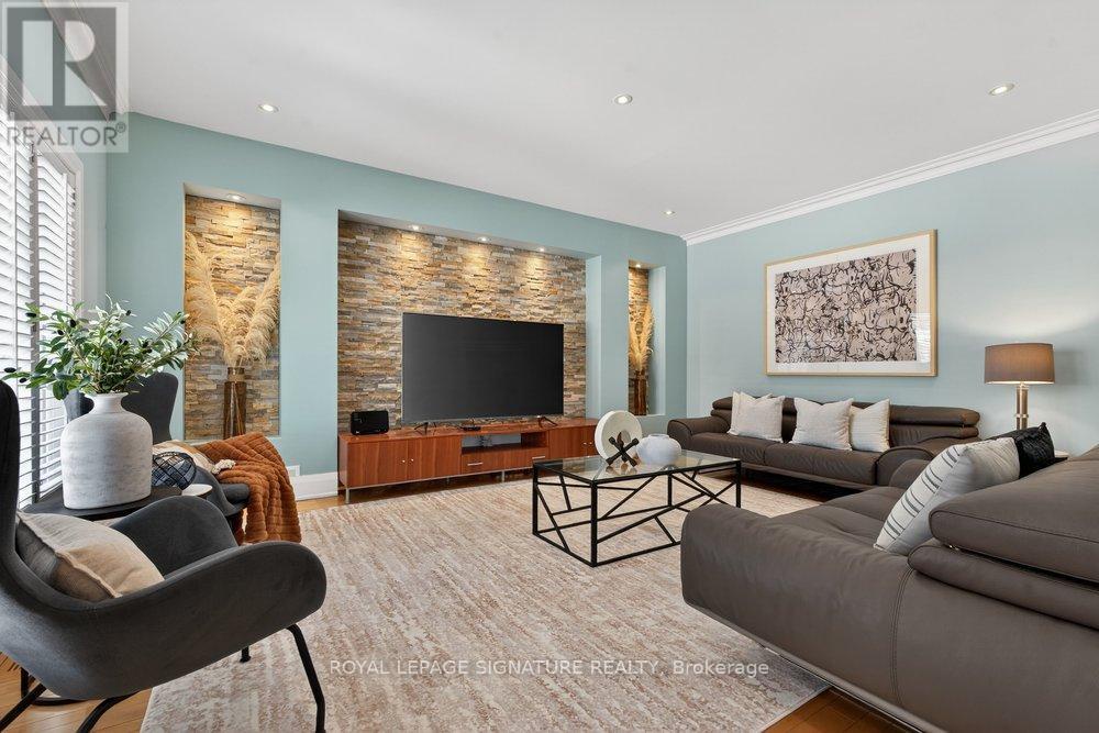 27 Cleta Drive, Toronto (kennedy Park), Ontario