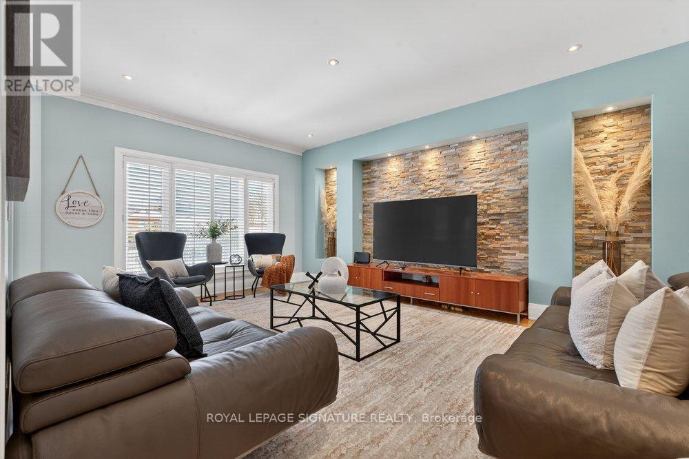 27 Cleta Drive, Toronto (kennedy Park), Ontario