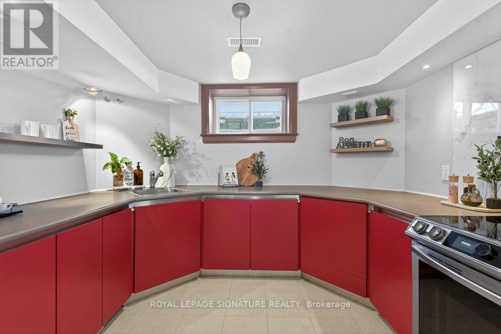 27 Cleta Drive, Toronto (kennedy Park), Ontario