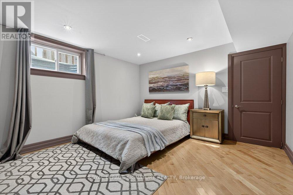 27 Cleta Drive, Toronto (kennedy Park), Ontario