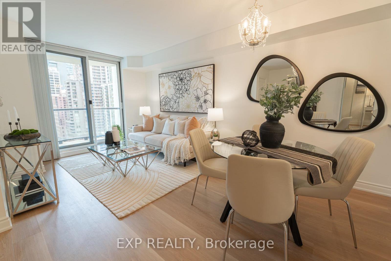 1603 - 801 Bay Street, Toronto (bay Street Corridor), Ontario