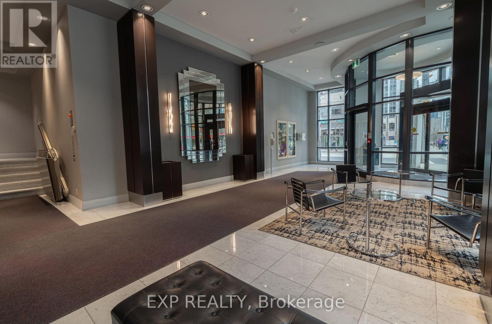 1603 - 801 Bay Street, Toronto (bay Street Corridor), Ontario