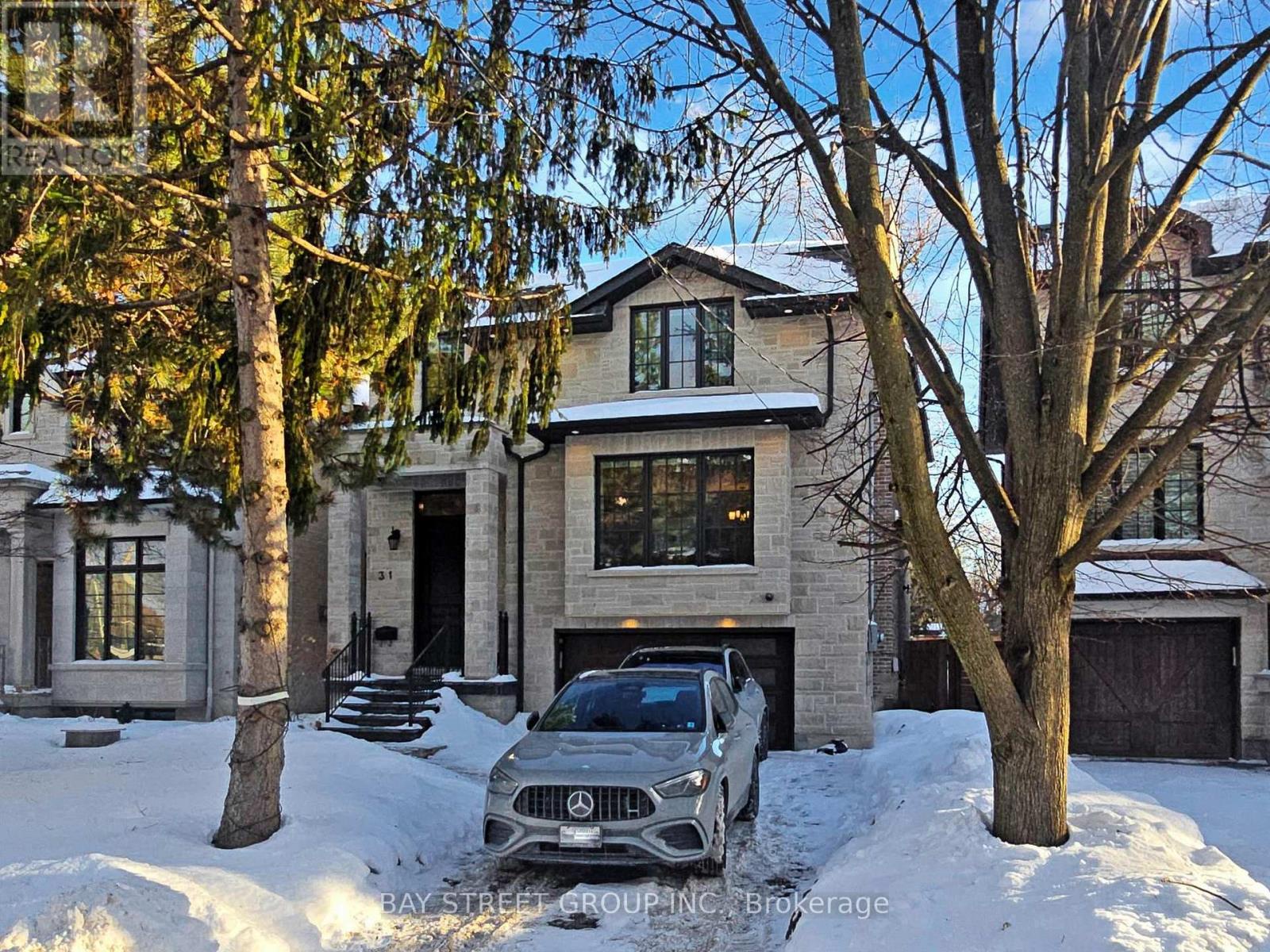 31 Evergreen Gardens, Toronto (leaside), Ontario