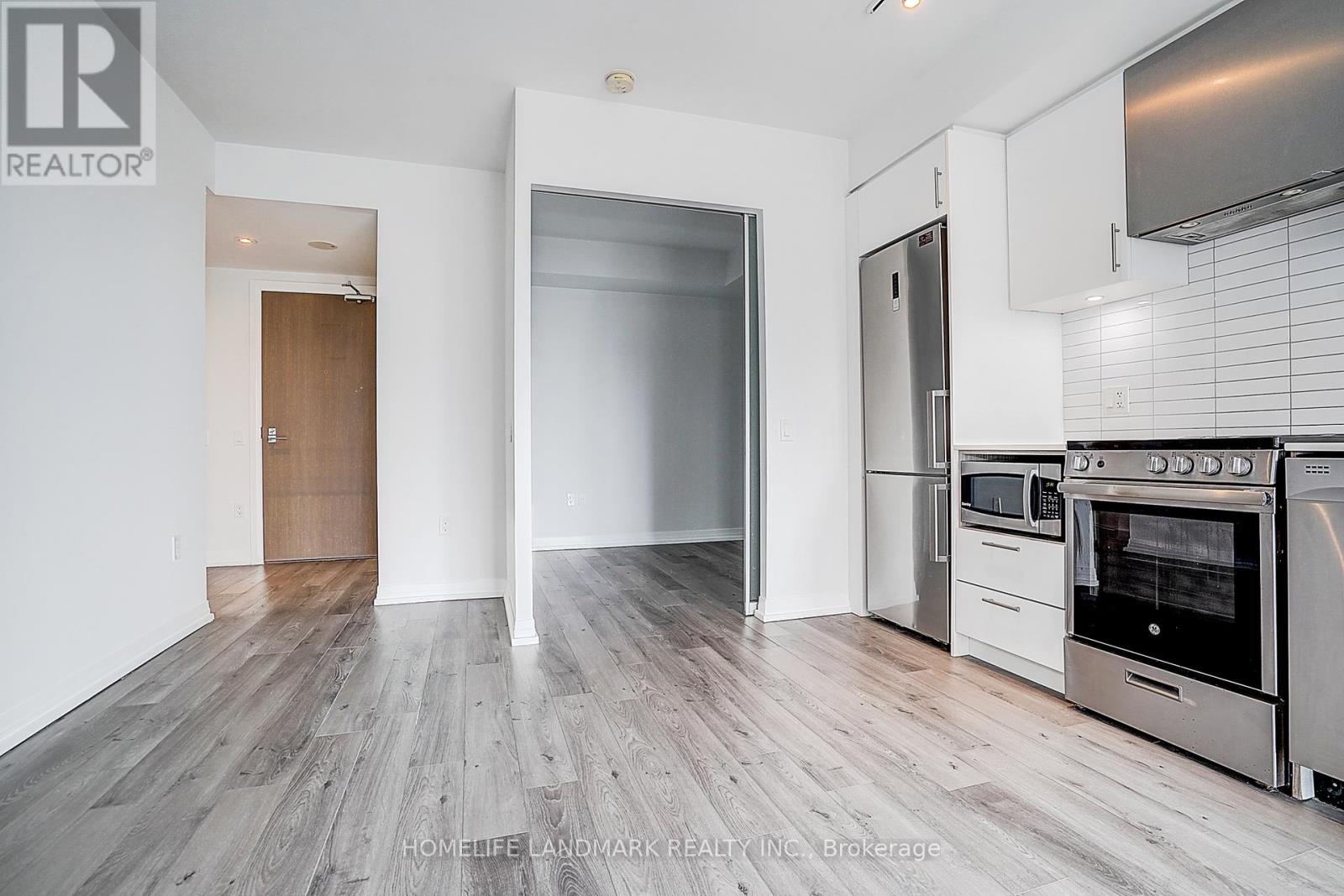 1718 - 251 Jarvis Street, Toronto (moss Park), Ontario