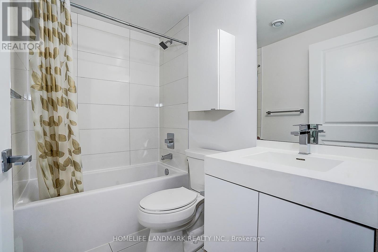 1718 - 251 Jarvis Street, Toronto (moss Park), Ontario