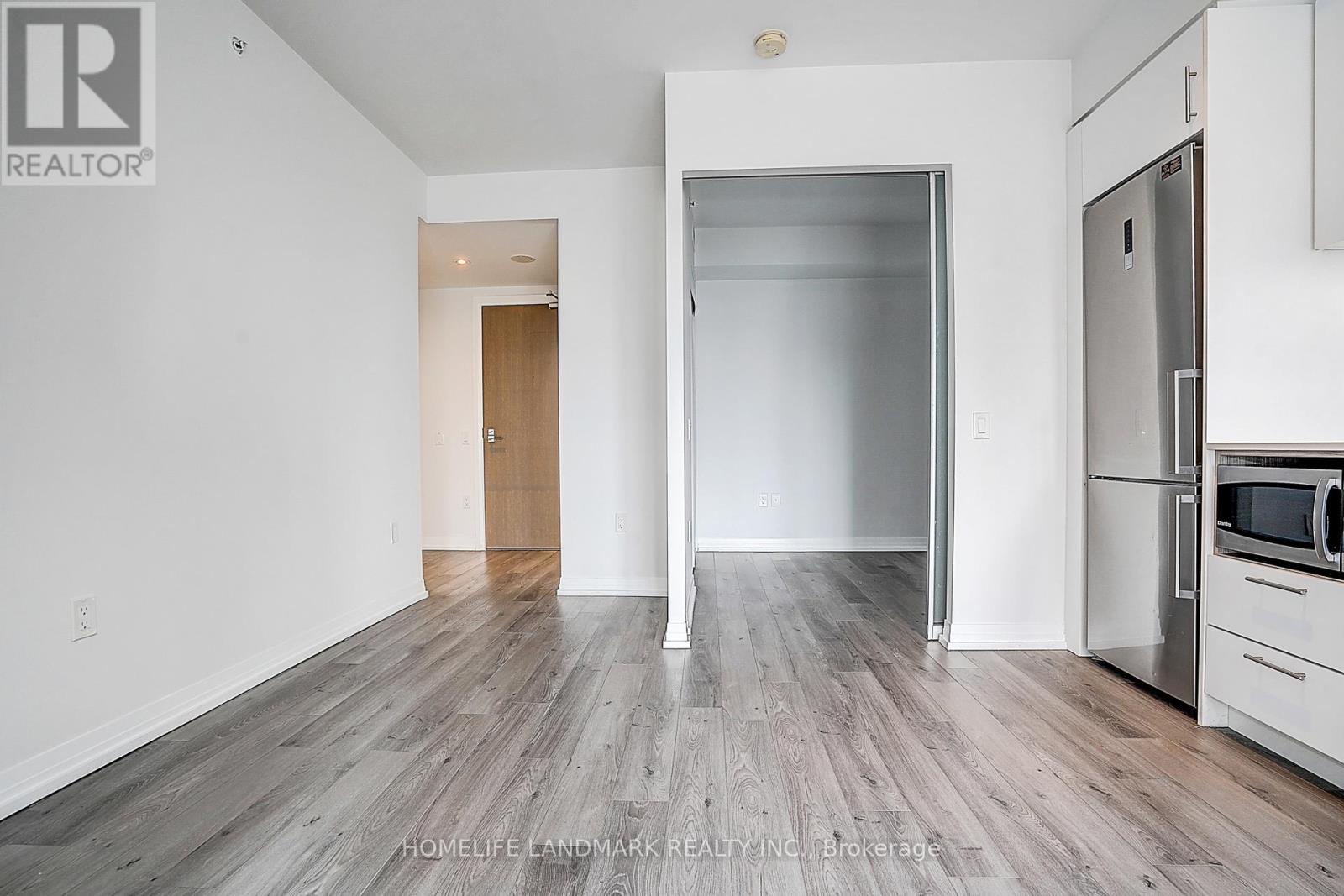 1718 - 251 Jarvis Street, Toronto (moss Park), Ontario