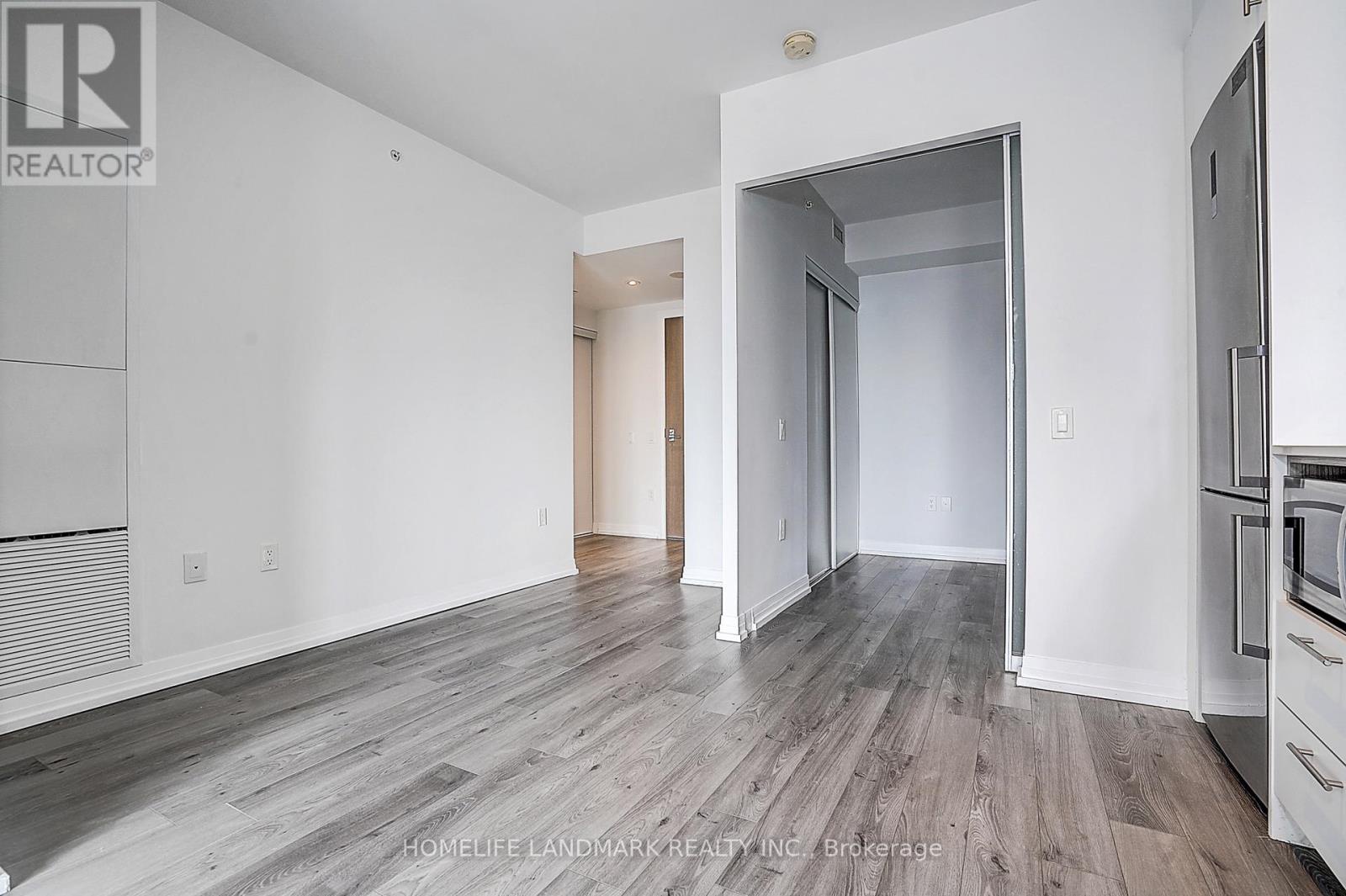 1718 - 251 Jarvis Street, Toronto (moss Park), Ontario