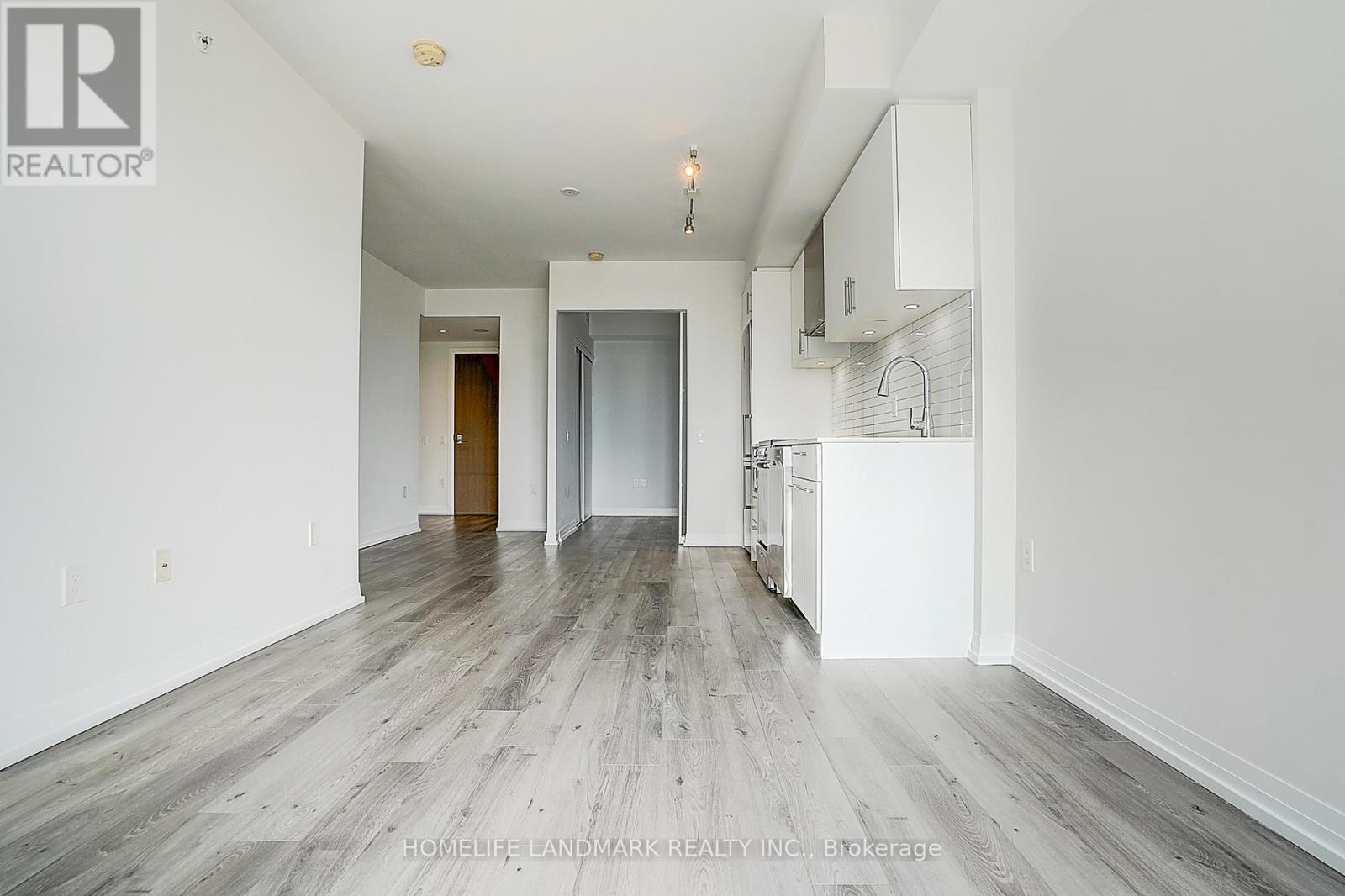 1718 - 251 Jarvis Street, Toronto (moss Park), Ontario