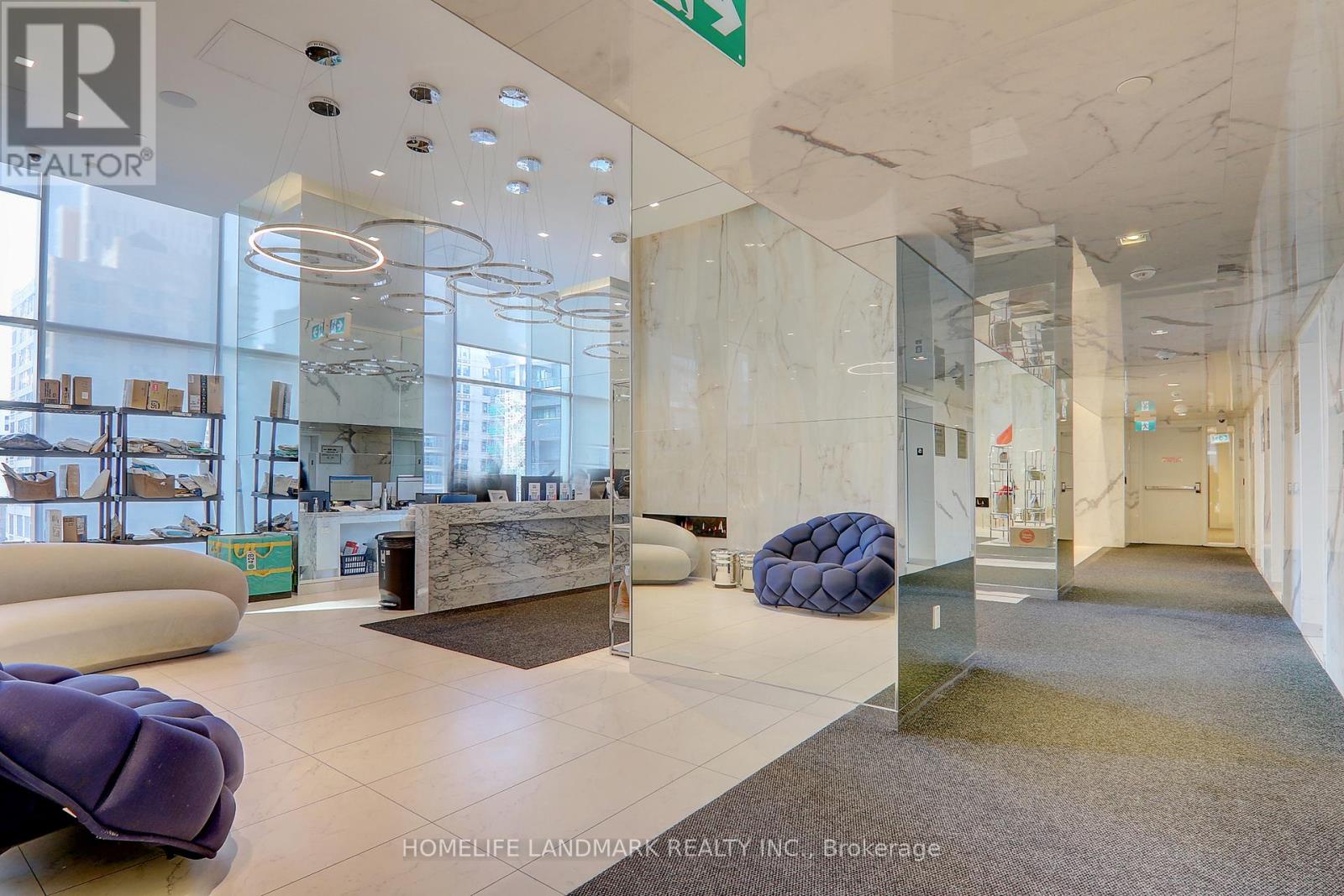 1718 - 251 Jarvis Street, Toronto (moss Park), Ontario