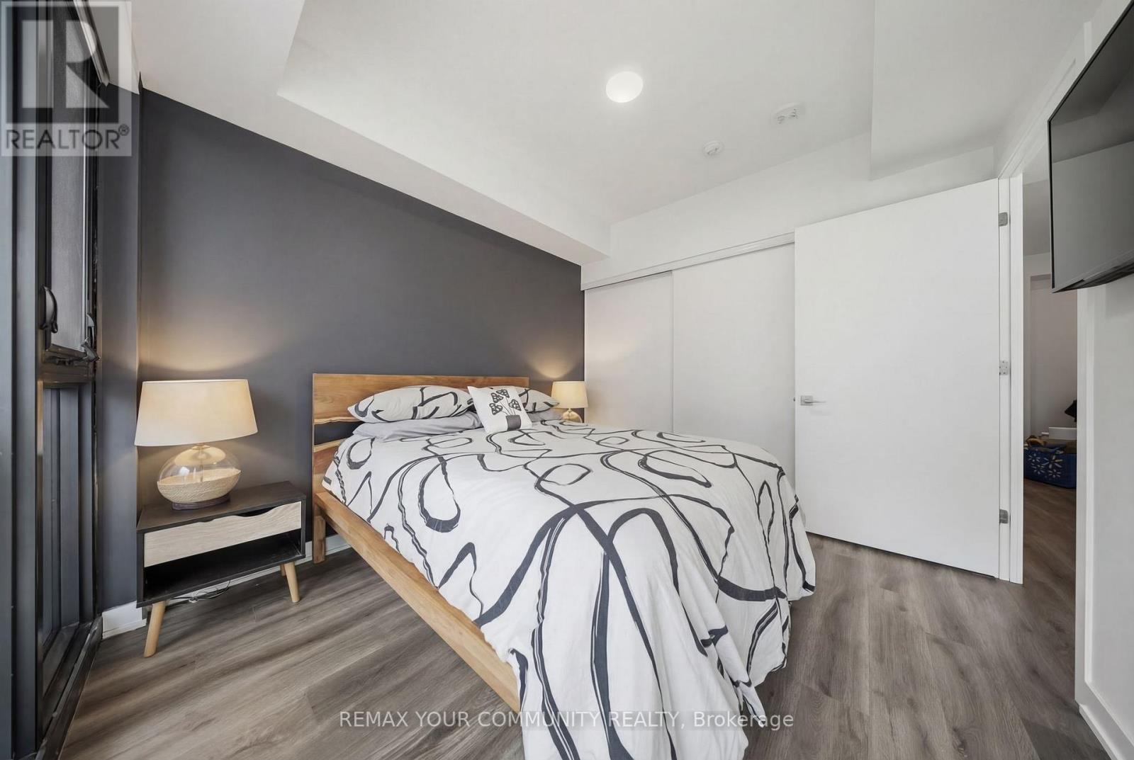 515 - 840 St. Clair Avenue W, Toronto (oakwood Village), Ontario