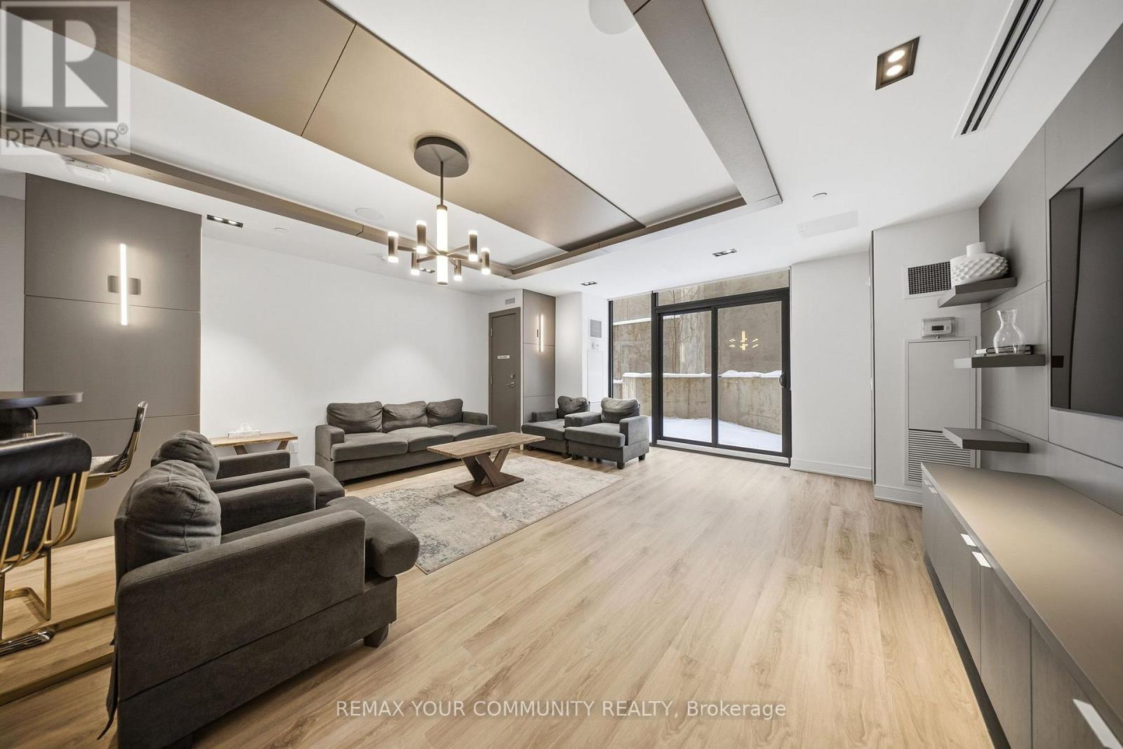 515 - 840 St. Clair Avenue W, Toronto (oakwood Village), Ontario