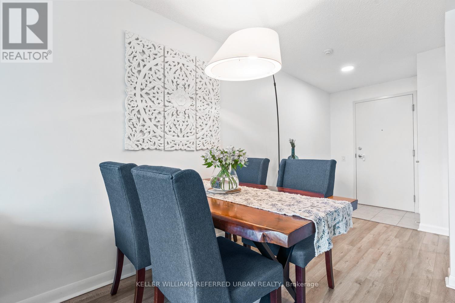 411 - 525 Wilson Avenue, Toronto (clanton Park), Ontario