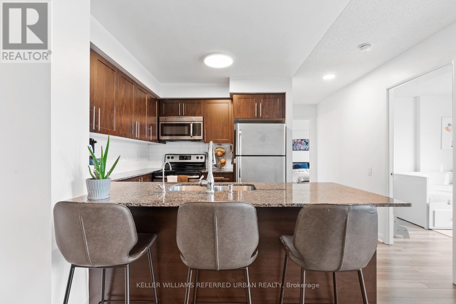 411 - 525 Wilson Avenue, Toronto (clanton Park), Ontario