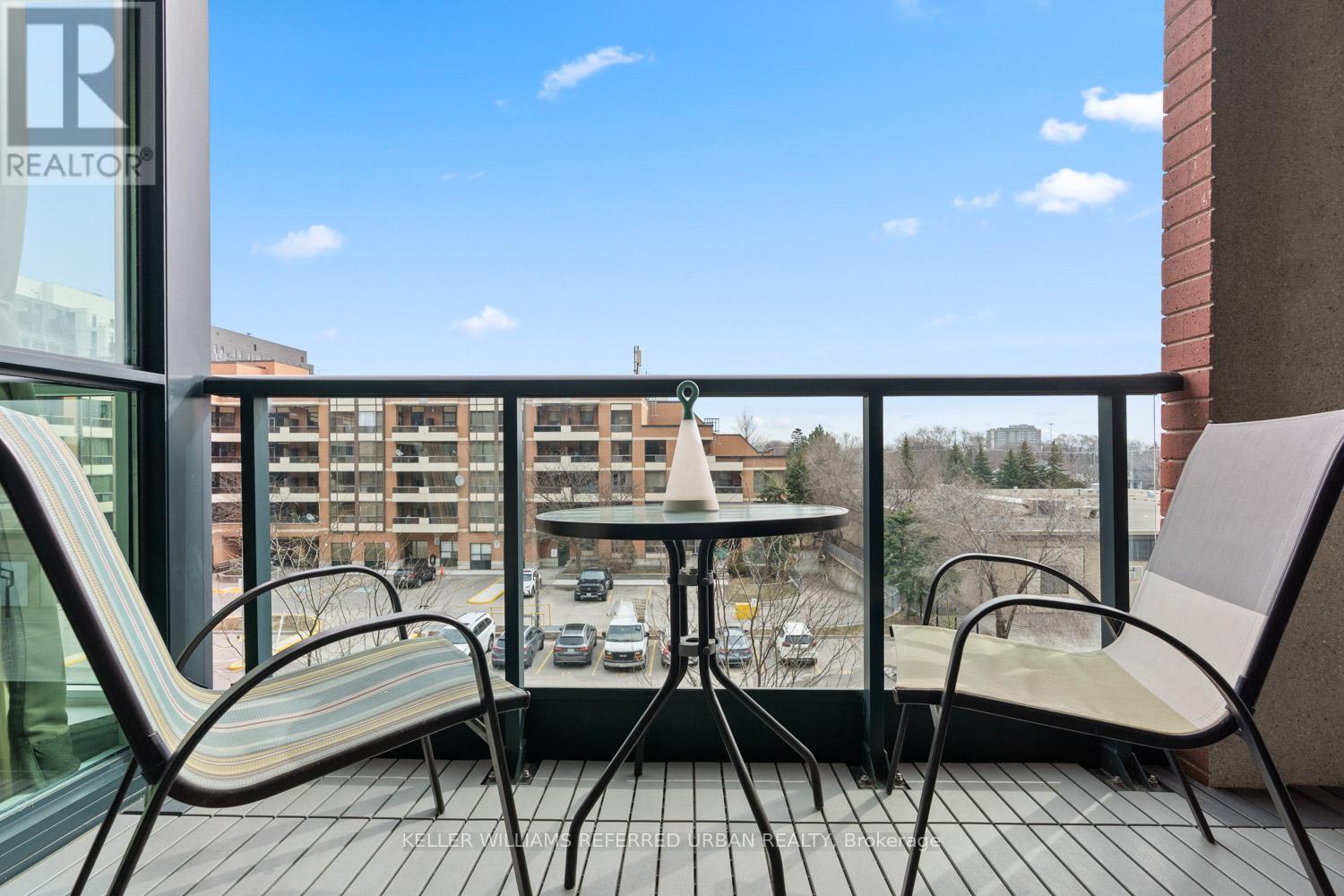 411 - 525 Wilson Avenue, Toronto (clanton Park), Ontario