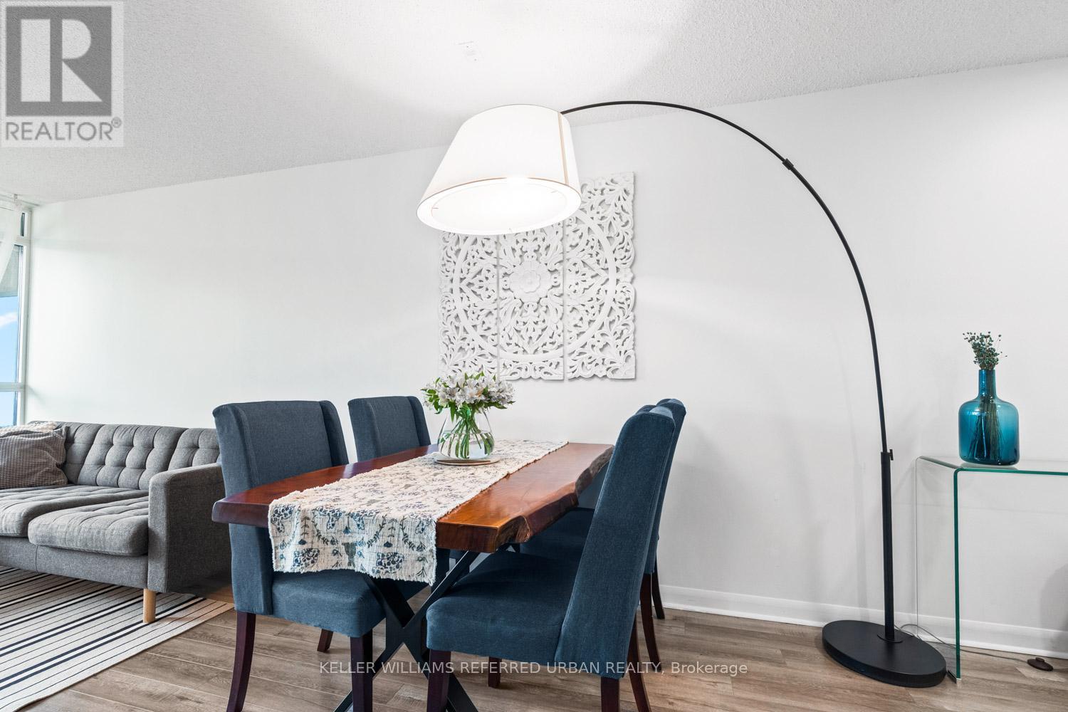 411 - 525 Wilson Avenue, Toronto (clanton Park), Ontario