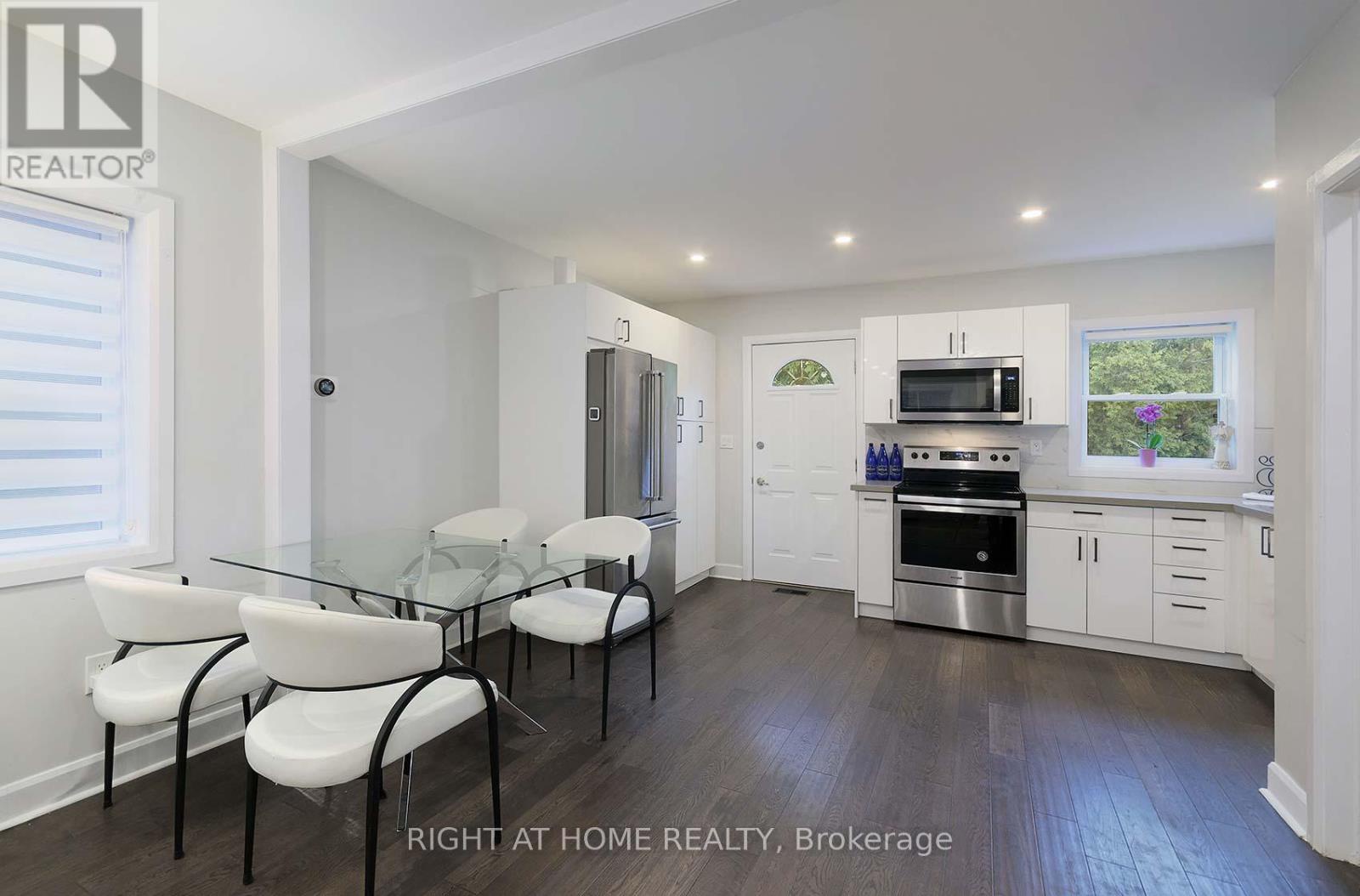 48 Van Stassen Boulevard, Toronto (lambton Baby Point), Ontario