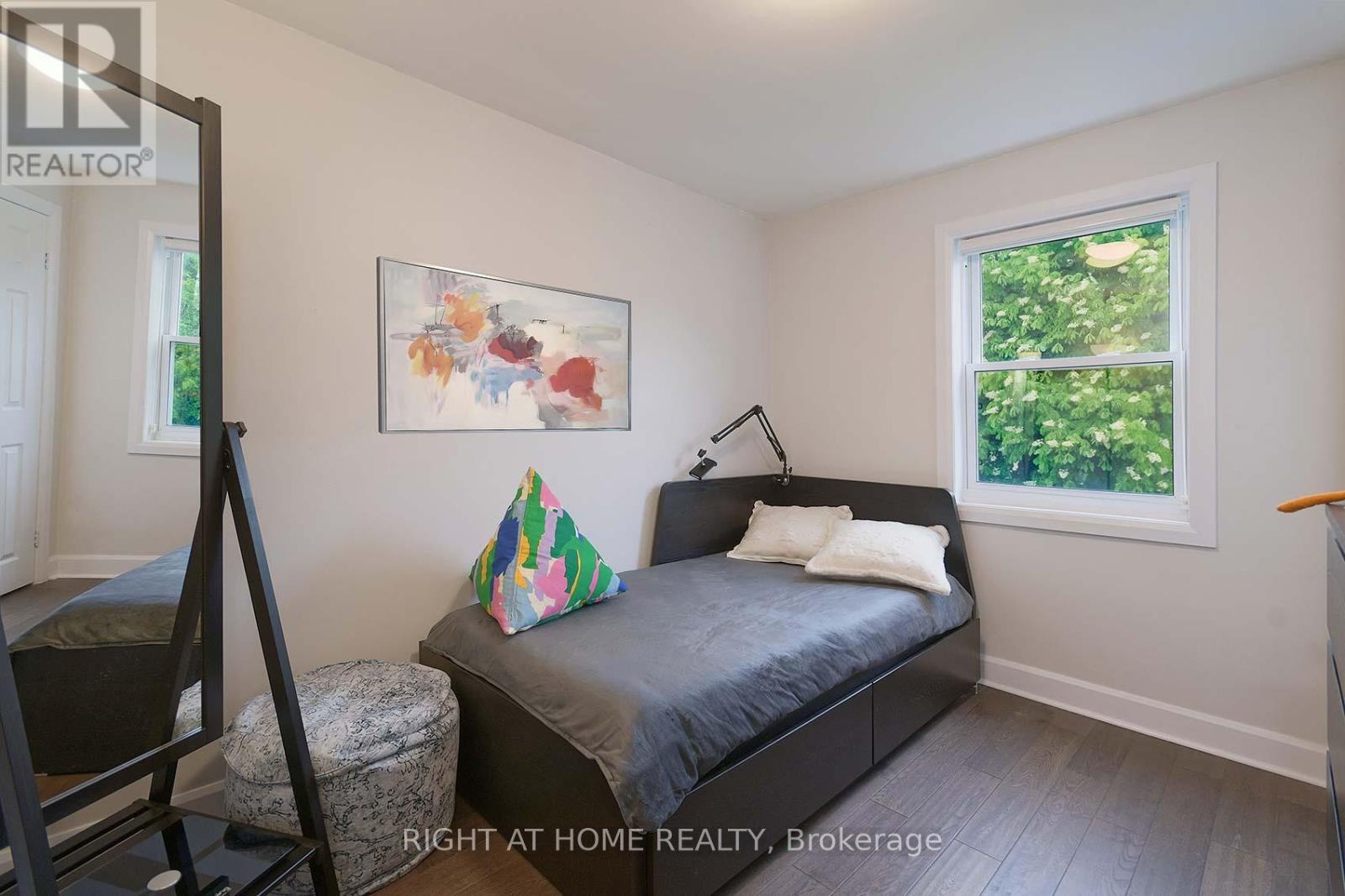 48 Van Stassen Boulevard, Toronto (lambton Baby Point), Ontario