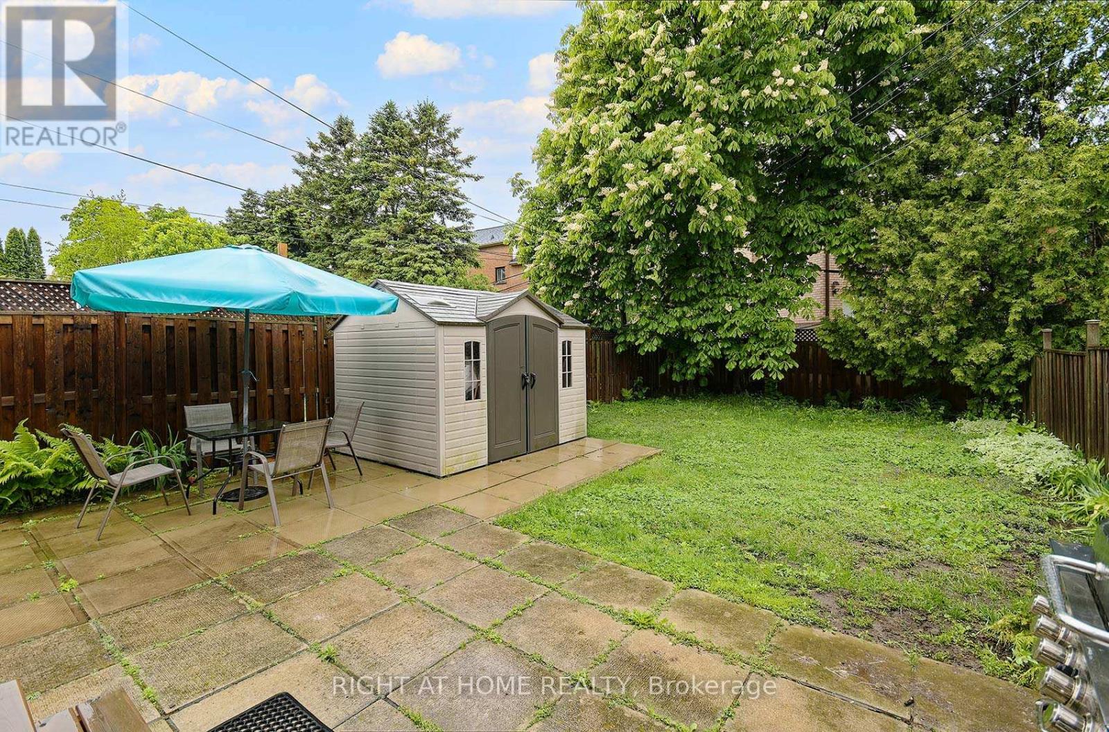 48 Van Stassen Boulevard, Toronto (lambton Baby Point), Ontario