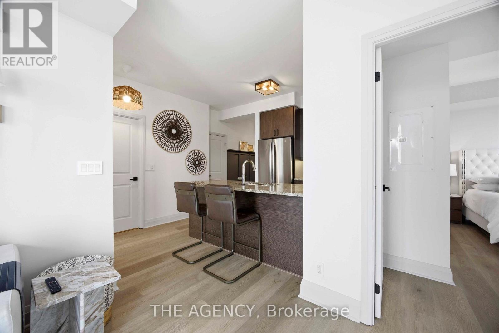 1104 - 1185 The Queensway, Toronto (islington-city Centre West), Ontario