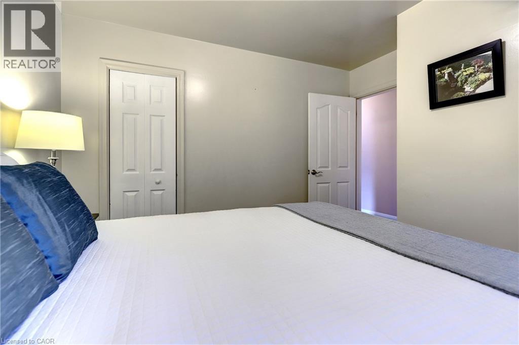 56 Cynthia Road, Toronto, Ontario