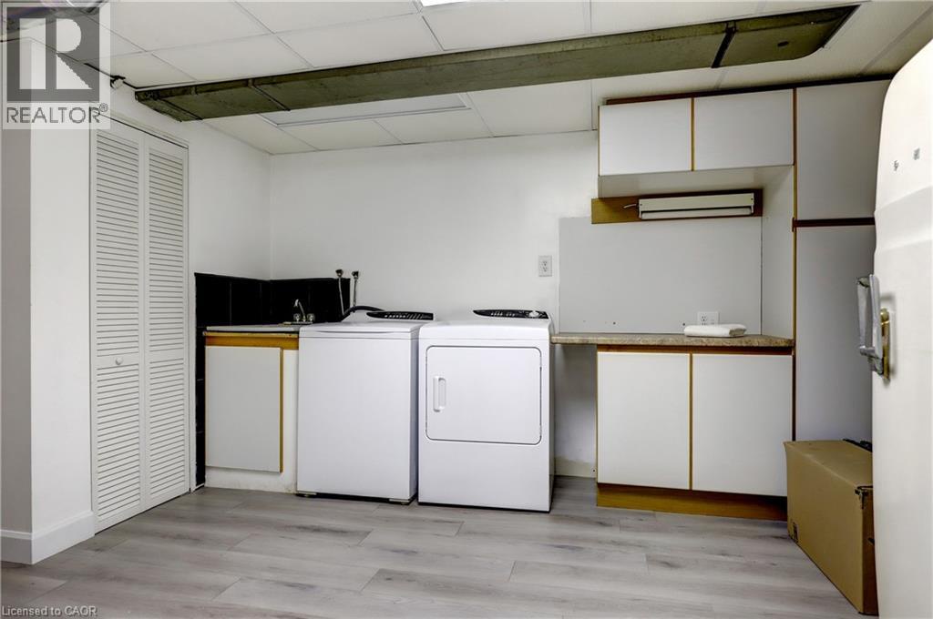 56 Cynthia Road, Toronto, Ontario