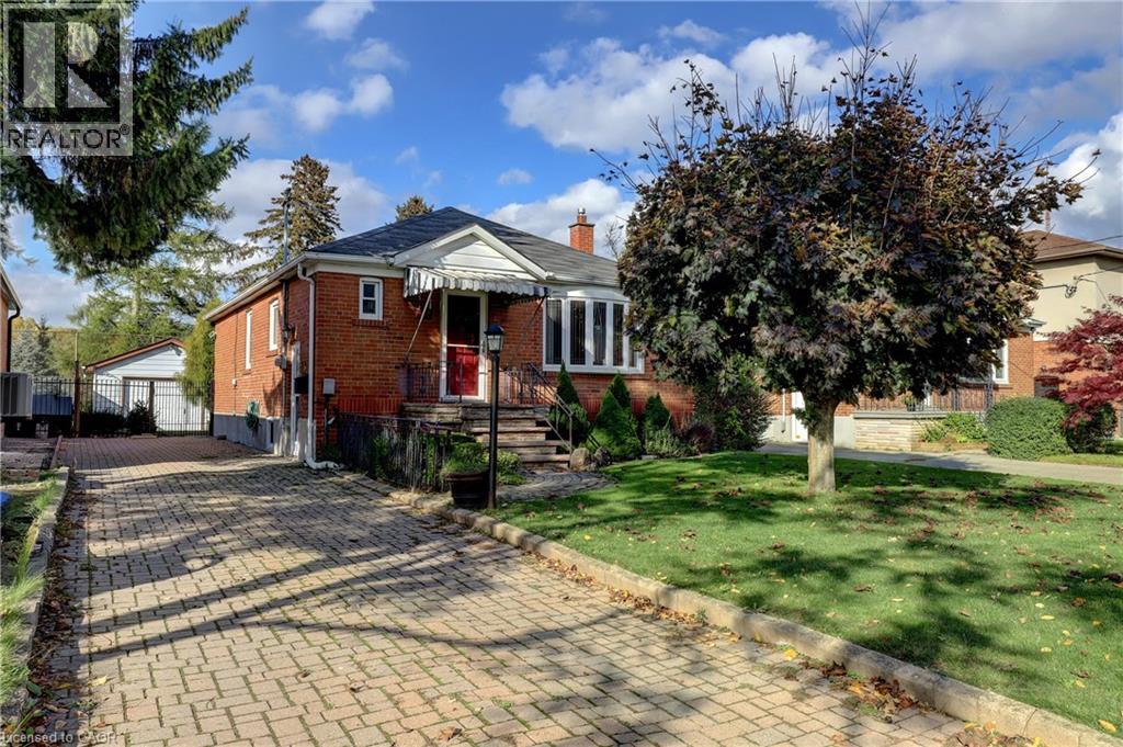 56 Cynthia Road, Toronto, Ontario