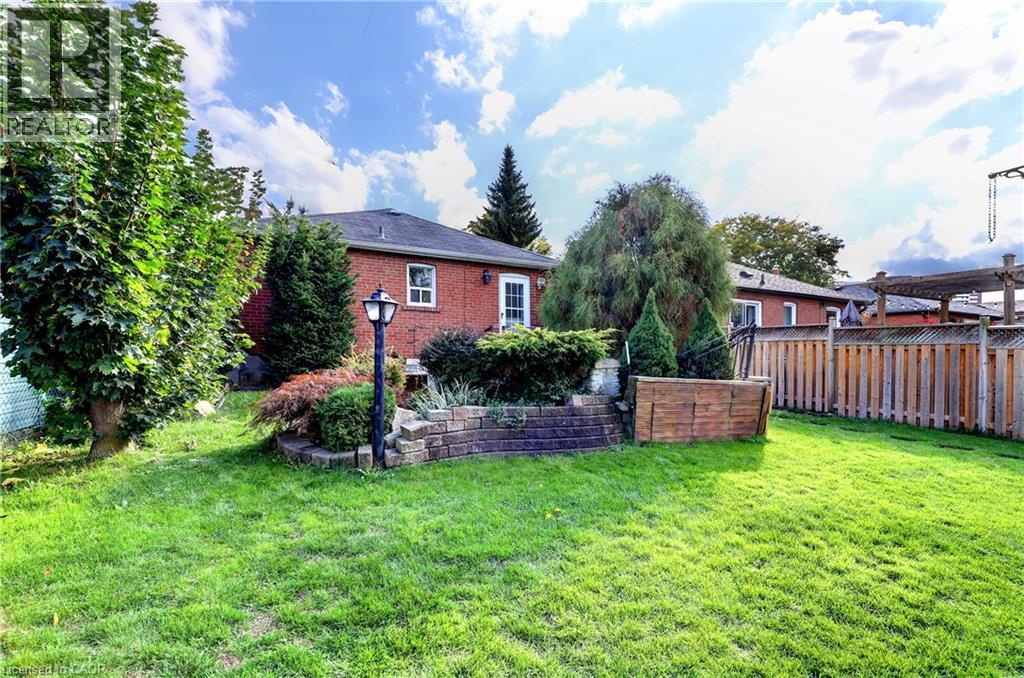 56 Cynthia Road, Toronto, Ontario