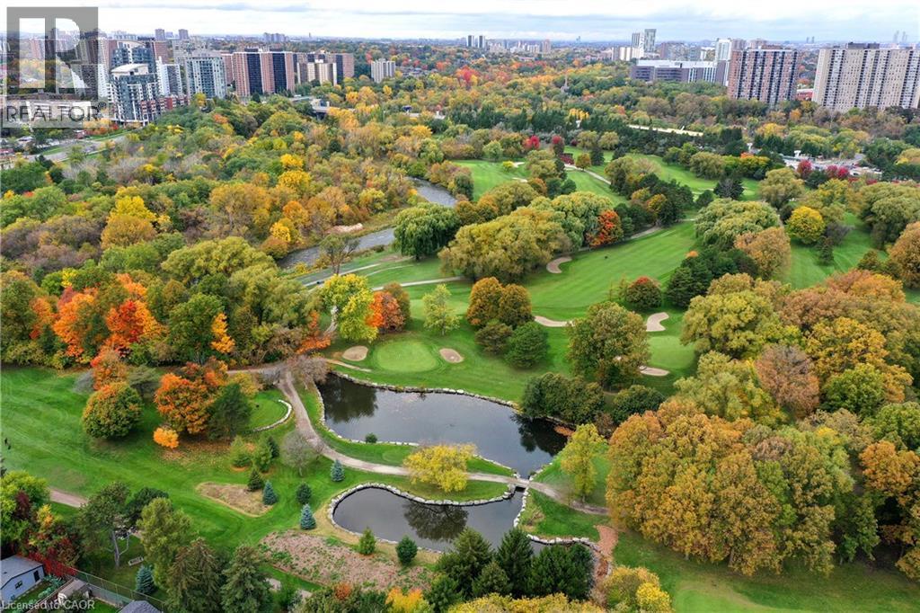 56 Cynthia Road, Toronto, Ontario