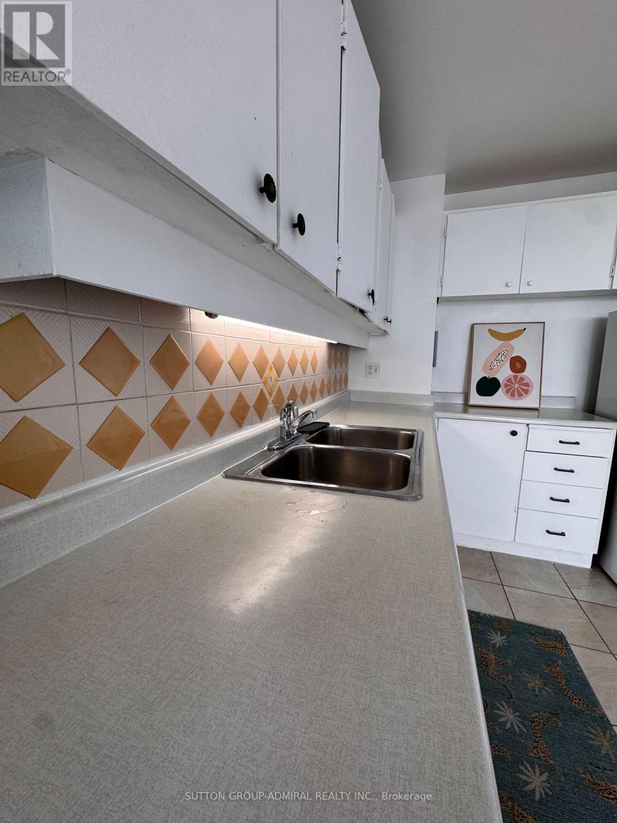 2405 - 715 Don Mills Road, Toronto (flemingdon Park), Ontario