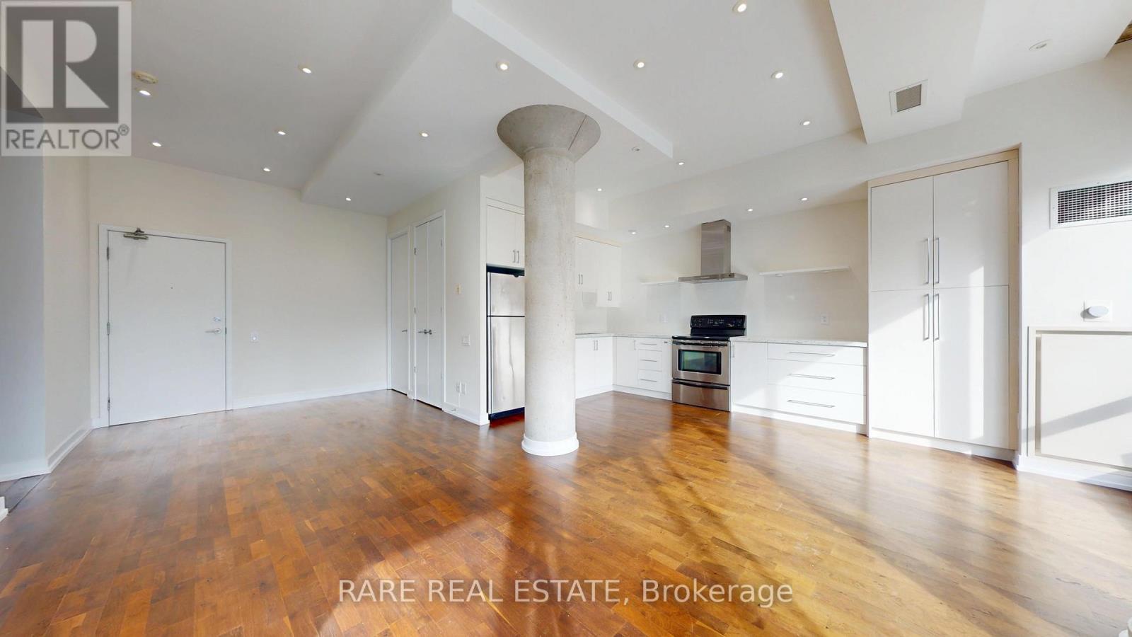 802 - 66 Portland Street, Toronto (waterfront Communities), Ontario