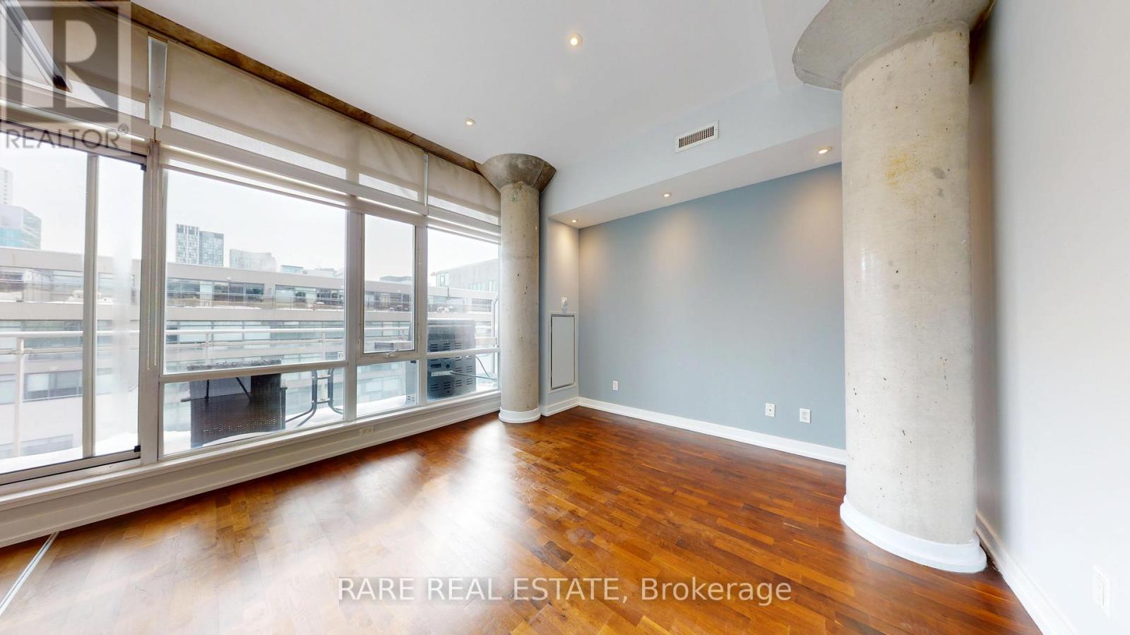 802 - 66 Portland Street, Toronto (waterfront Communities), Ontario