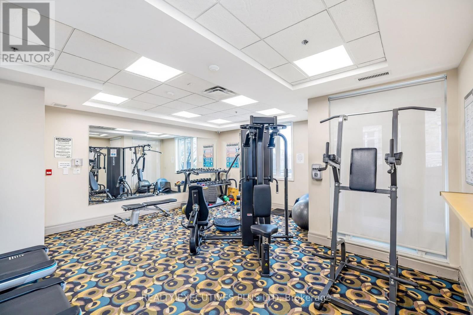 414 - 245 Dalesford Road, Toronto (stonegate-queensway), Ontario