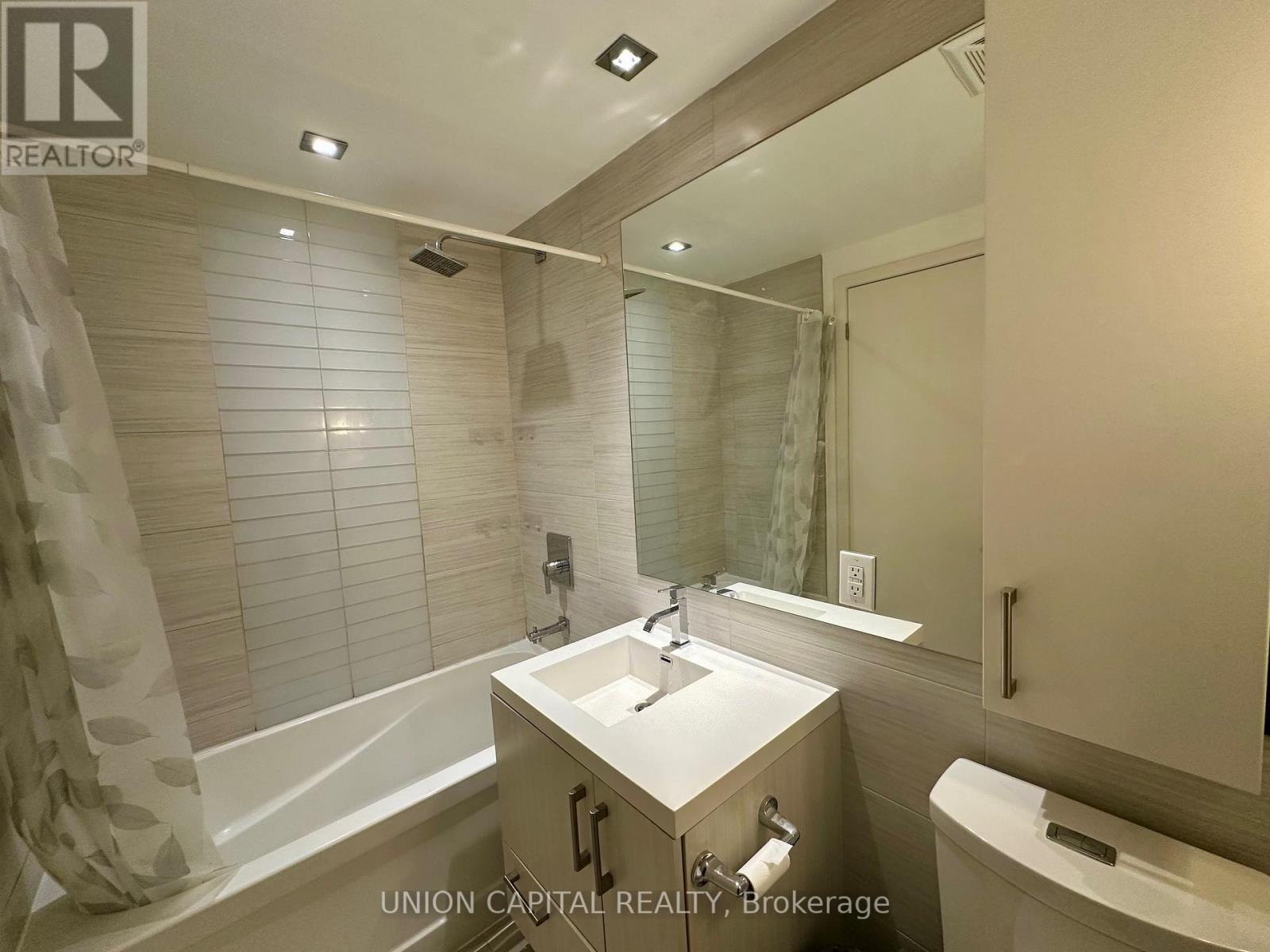 501 - 39 Sherbourne Street, Toronto (moss Park), Ontario