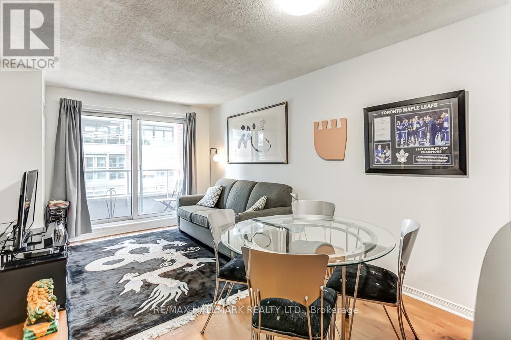 911 - 230 King Street E, Toronto (moss Park), Ontario