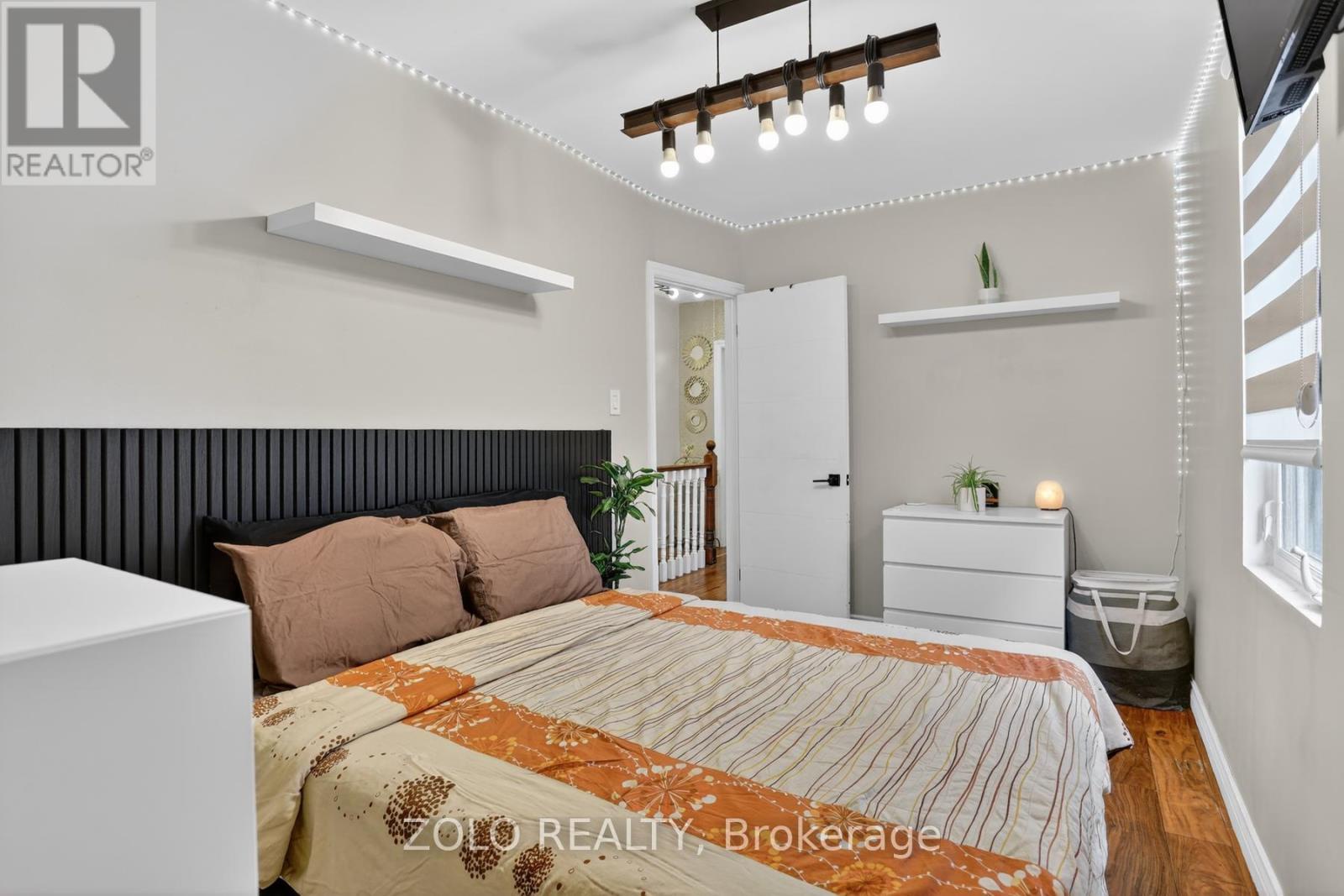 94 Hazelwood Avenue, Toronto (blake-jones), Ontario