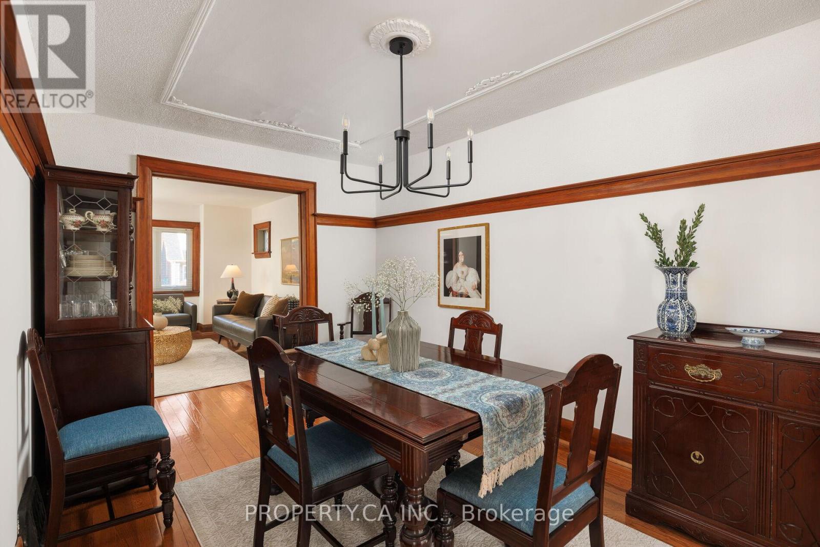 313 Monarch Park Avenue, Toronto (danforth Village-east York), Ontario